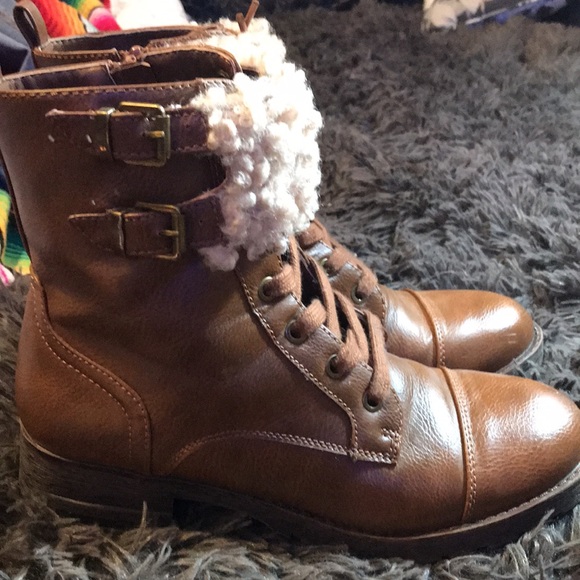 Winter boots - Picture 2 of 3